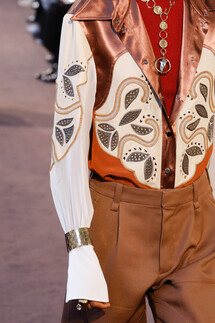 Details Chloé Fall 2018 Ready-to-Wear , Детали коллекции Хлоя осень зима 2018 , Fashion show , неделя моды в Париже , PFW , Paris Fashion Week , Mainstyles